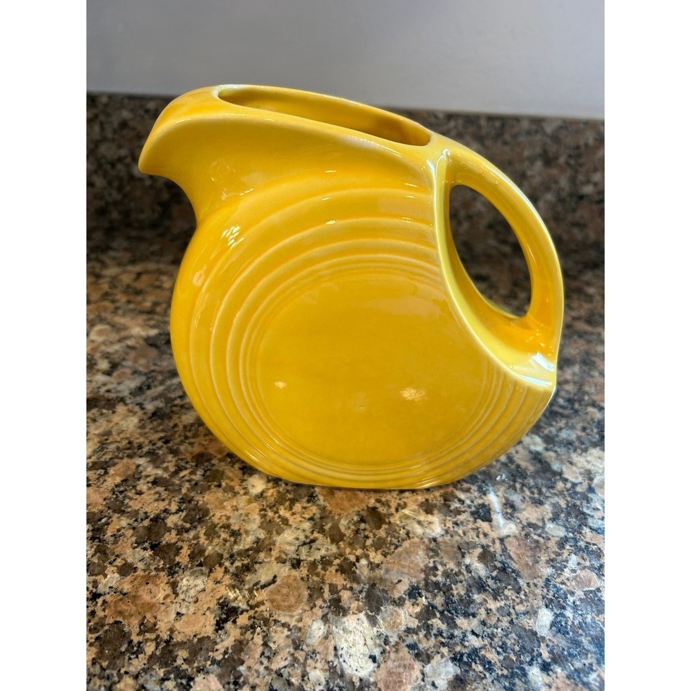 Fiesta Homer Laughlin Yellow Disk Pitcher Art Deco Water Juice Jug 6 Inch